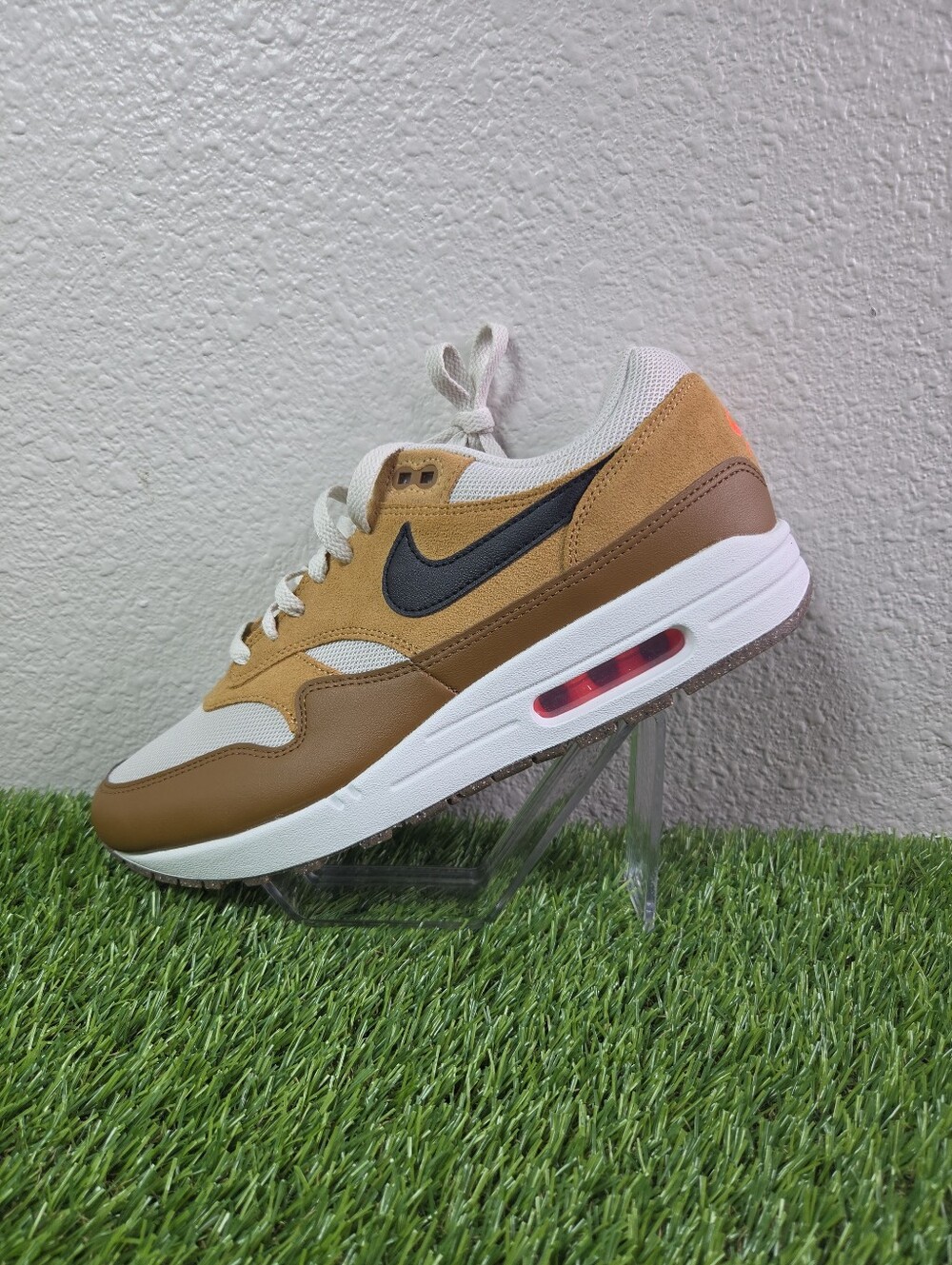 Size 10.5 - Nike Air Max 1 Essential Flax British Tan
